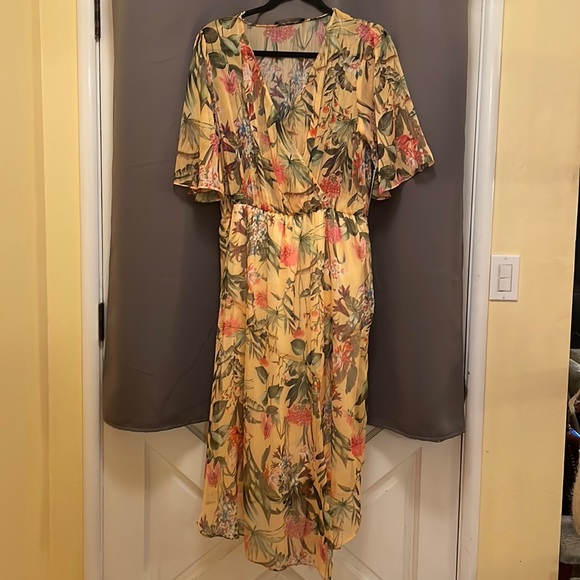 Zara | Dresses | Zara Floral Midi Dress Nwt | Poshmark Zara | Dresses | Zara Floral Midi Dress Nwt | Poshmark